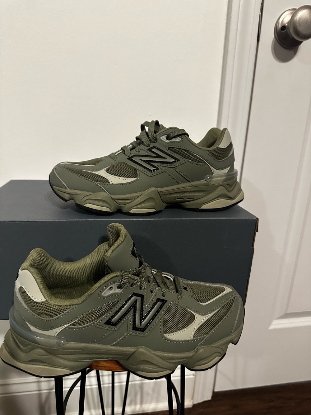 New Balance 9060- Olivine/Dark Olivine/Black women’s 8.5 (men’s 6.5)